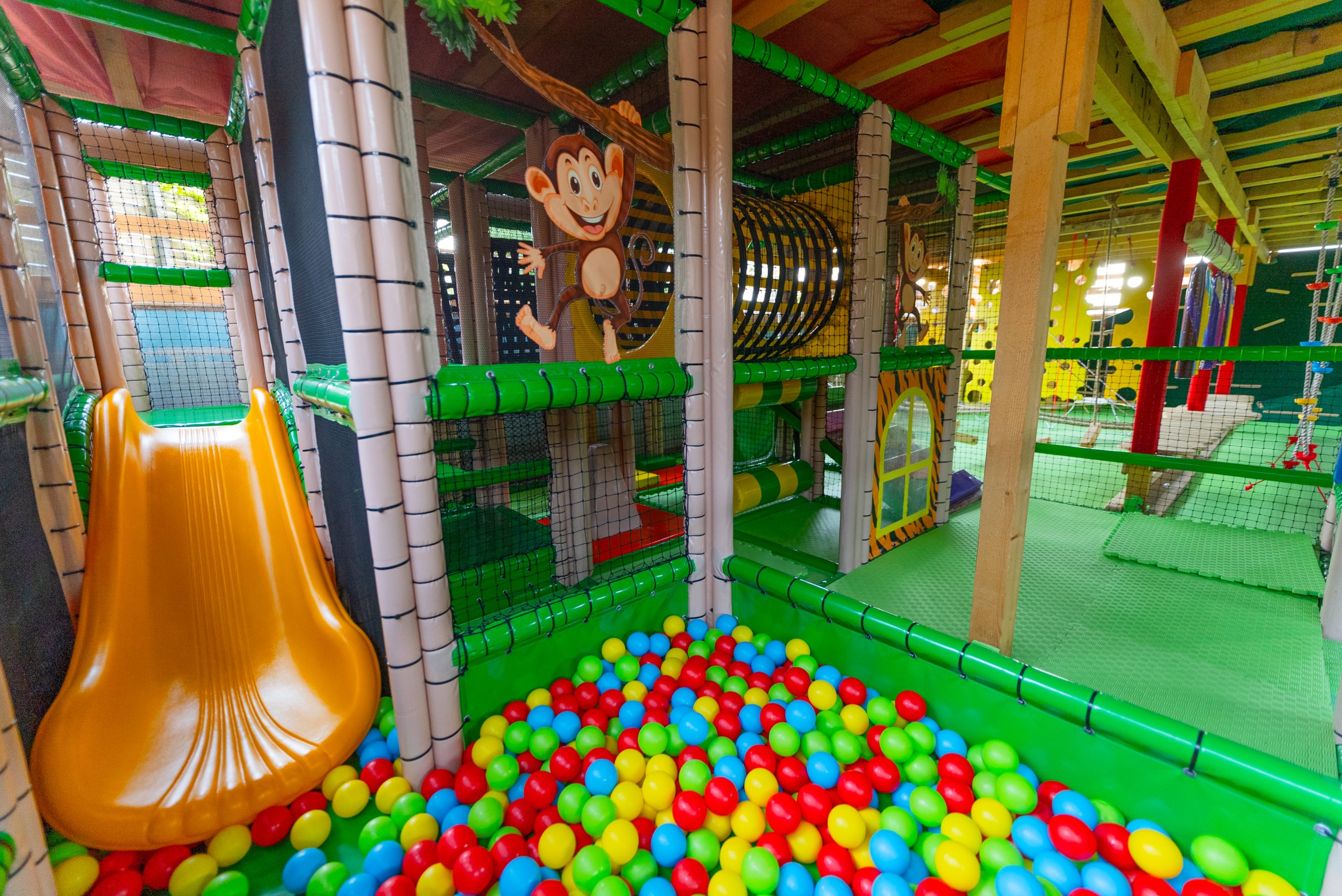 Loc-de-joaca-19-scaled-1